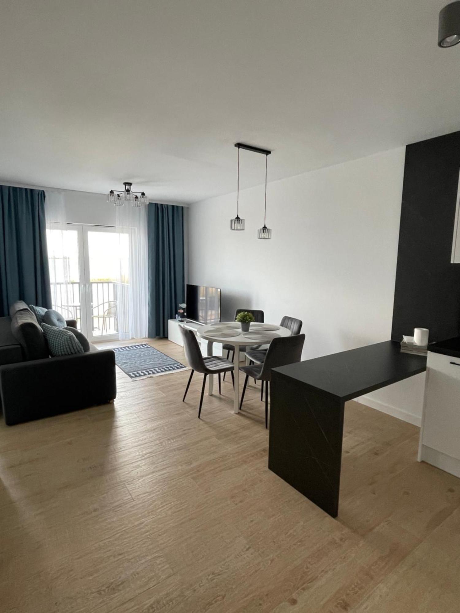 Blue Bay Apartment Dziwnow Bagian luar foto