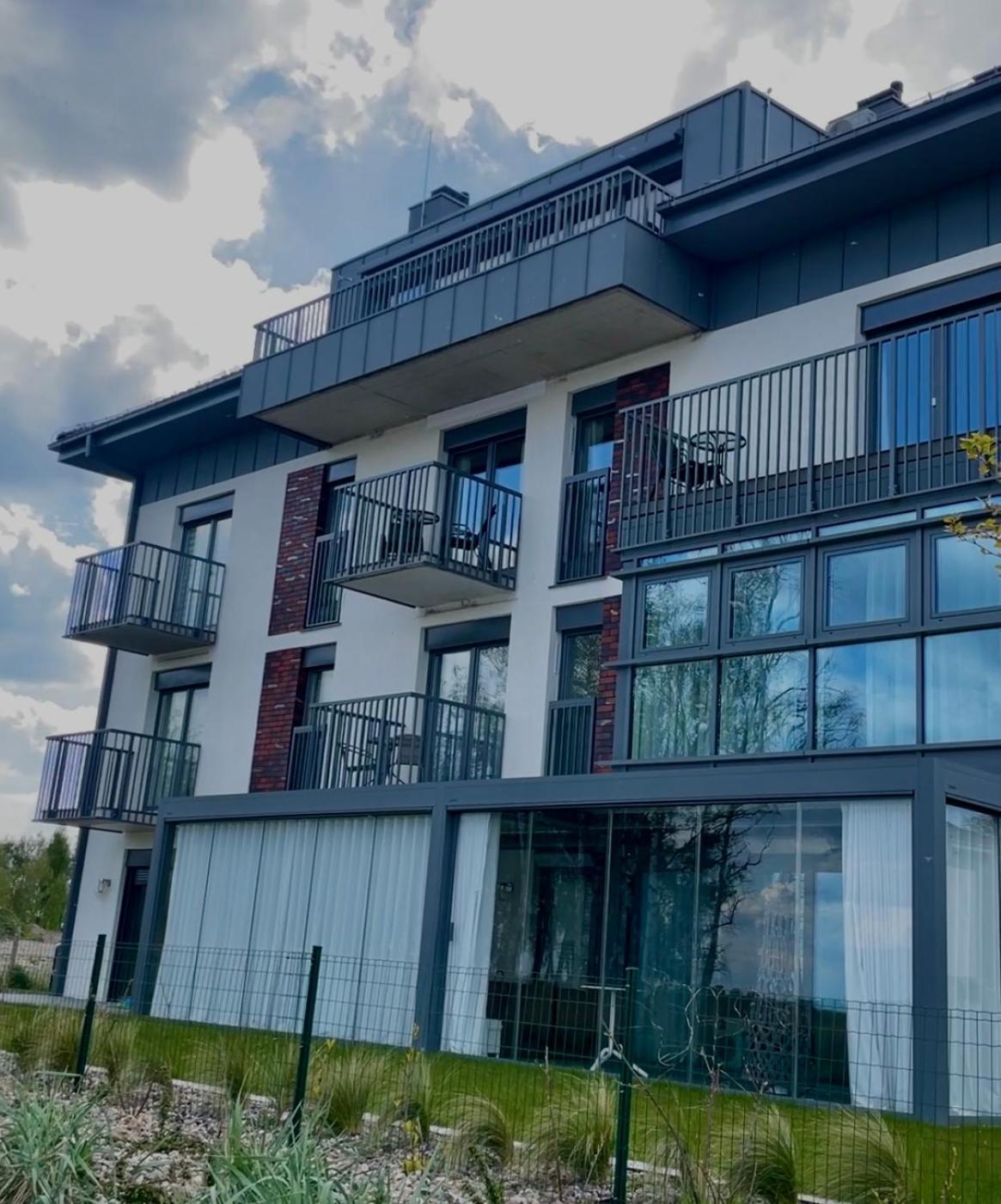 Blue Bay Apartment Dziwnow Bagian luar foto